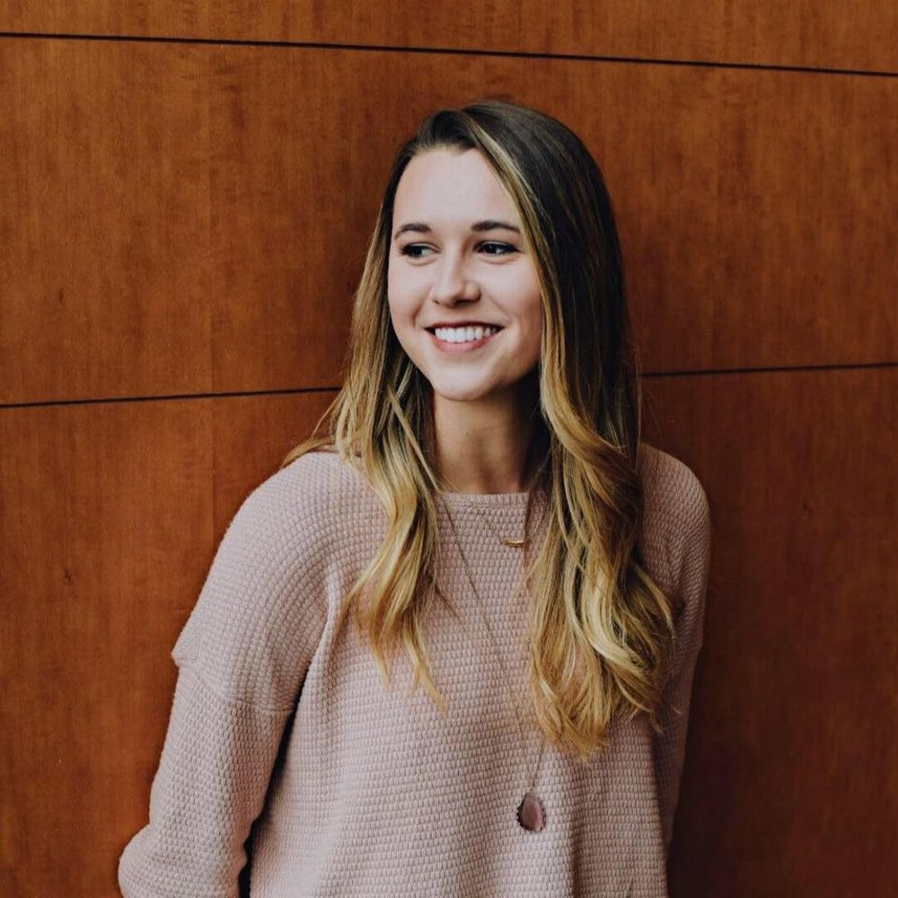 Meet your Posher, Carissa