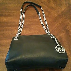 Michael Kors JetSet Silver Chain Crossbody/