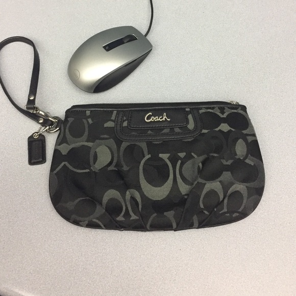 Black coach clutch - Picture 1 of 3