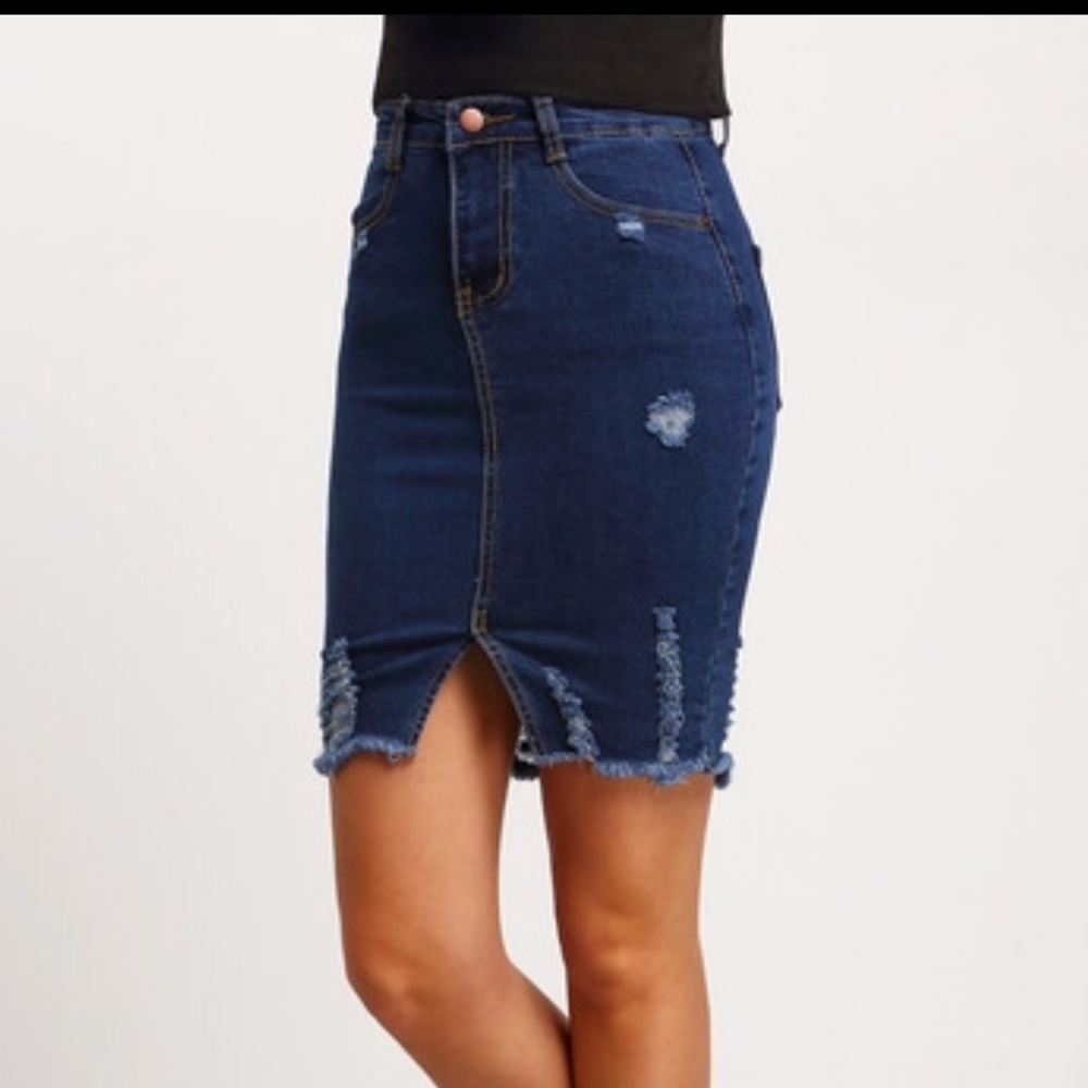 M-L Ripped SPLIT DENIM SKIRT - Picture 3 of 4