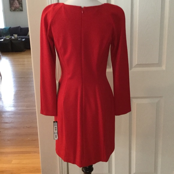 🌹TAHARI BY ARTHUR LEVINE RED LONG SLEEVE DRESS🌹 - Picture 3 of 4