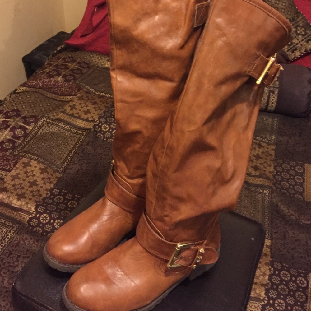 Shiekh knee boots