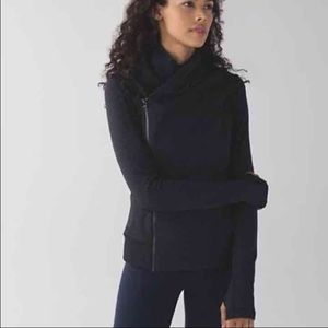 Black Bhakti jacket size 2 lululemon