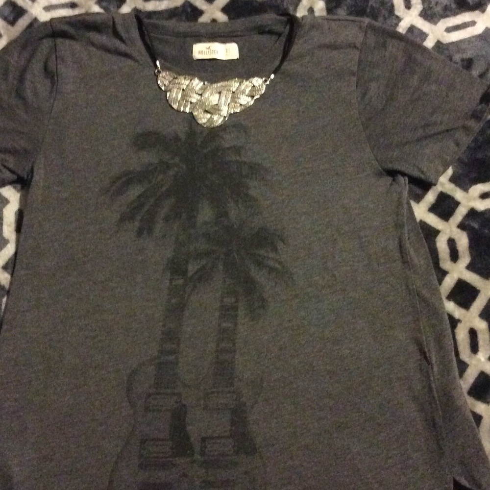 Hollister Top SOLD