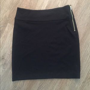 fitted cotton black miniskirt