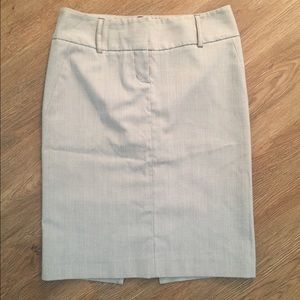 Express light grey lined skirt