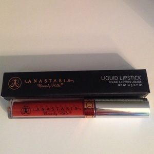 ABH Liquid Lipstick in Heathers