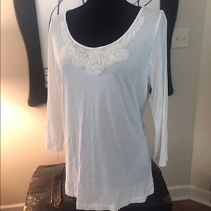 White flower Ann Taylor Loft Tshirt