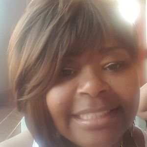 Meet your Posher, Lynada