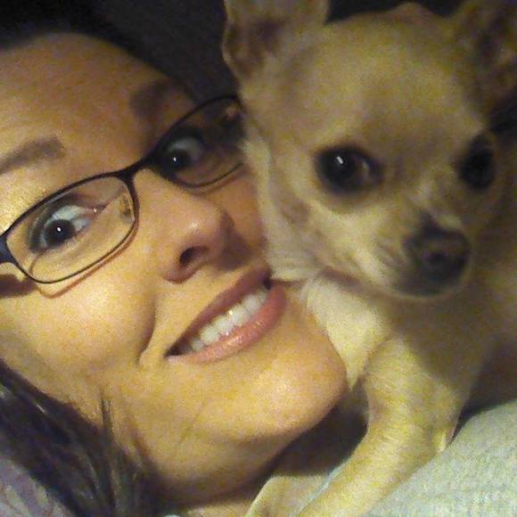 Meet your Posher, Vicki - Picture 1 of 1