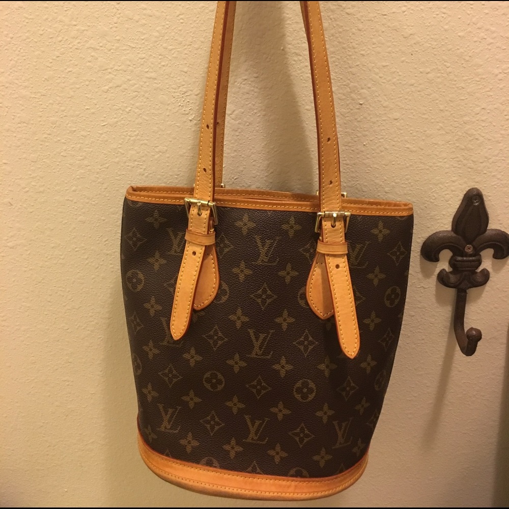 Louis Vuitton bucket bag