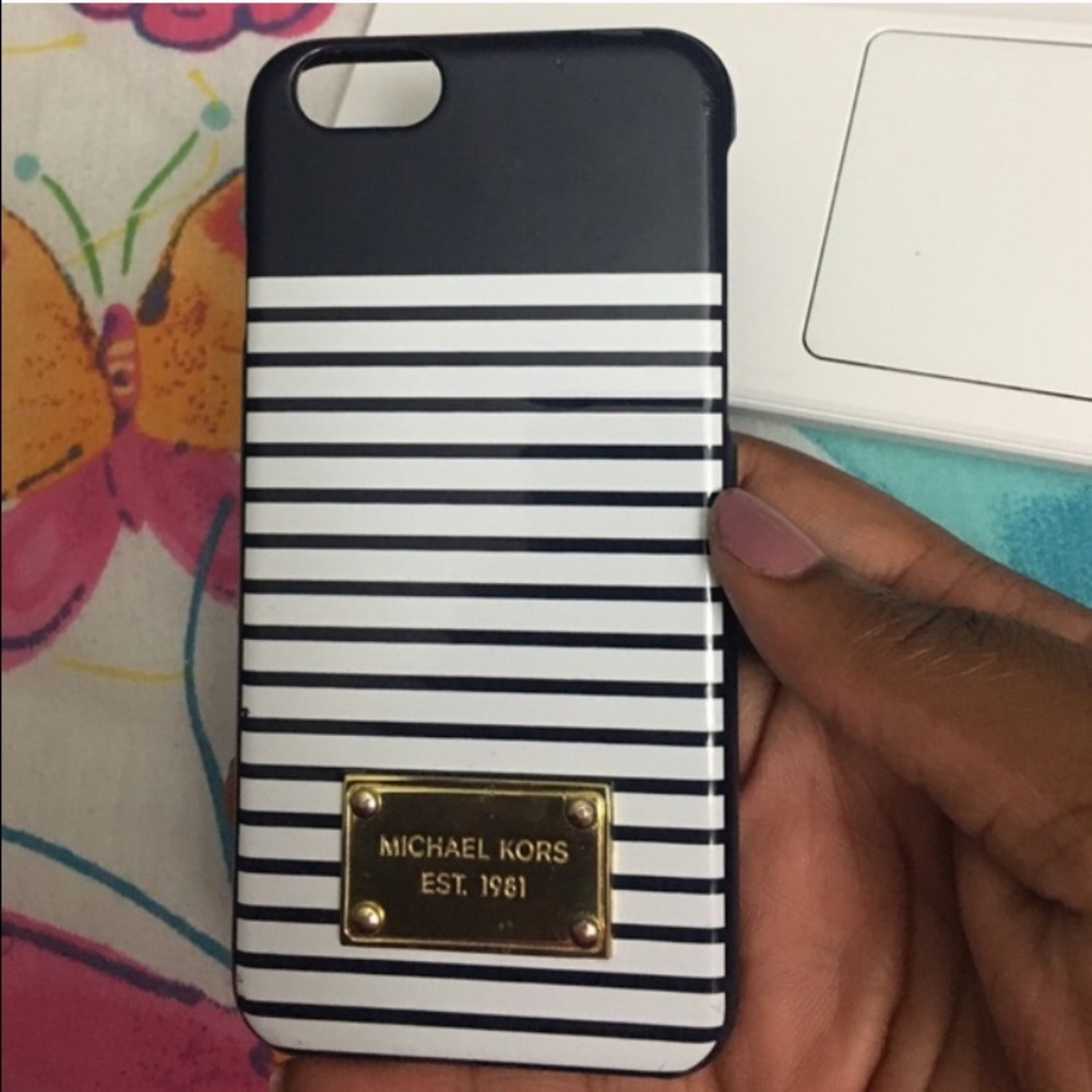 Michael Kors iPhone 6 case