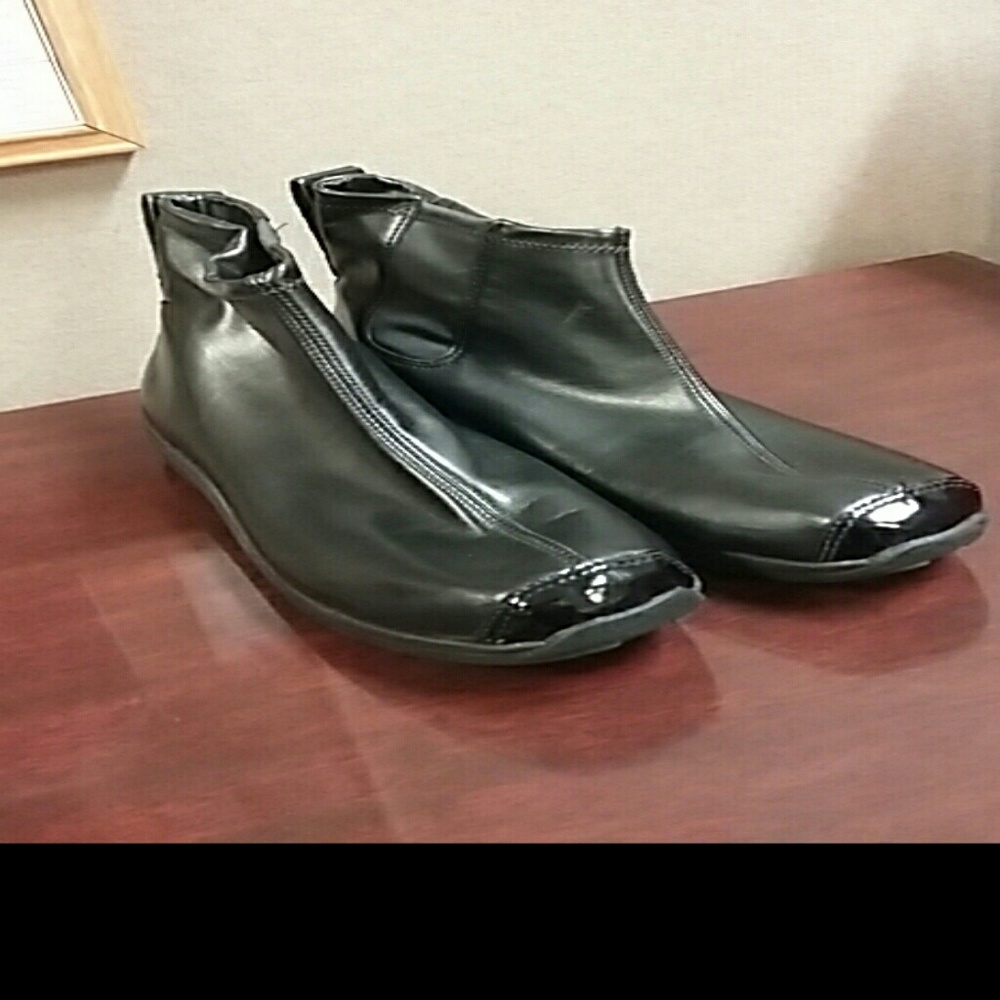 Ankle boots