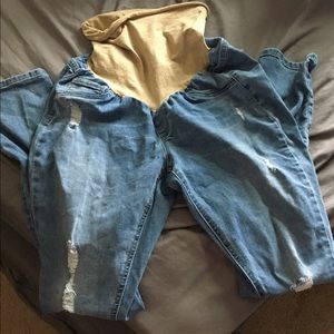 Jessica Simpson maternity jeans