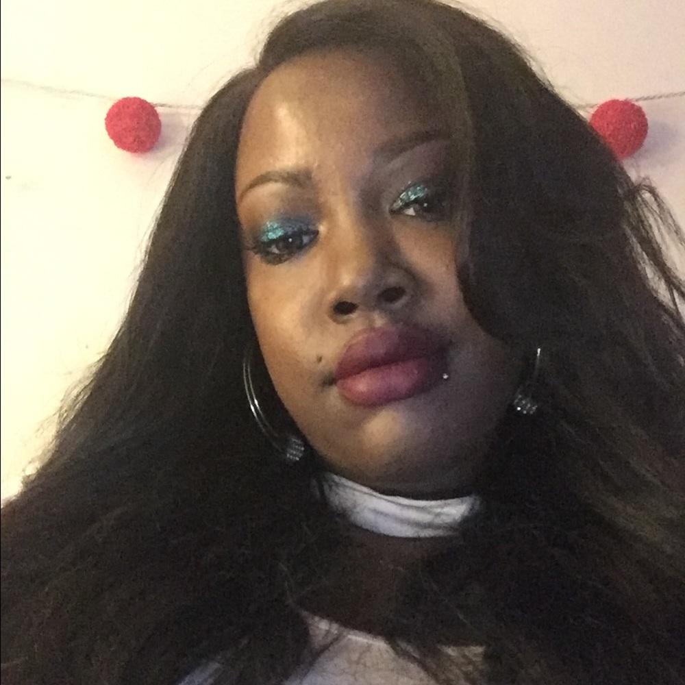 Meet your Posher, Tenice