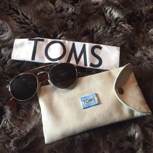 Toms Jarrett Round Sunglasses