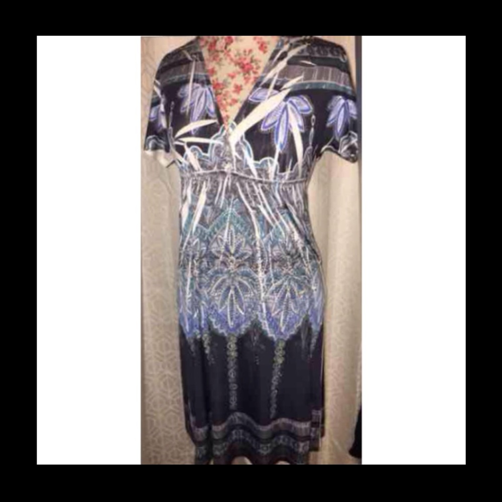 5 FOR $25 NWOT KATYDID BEADED DRESS V NECK SMALL