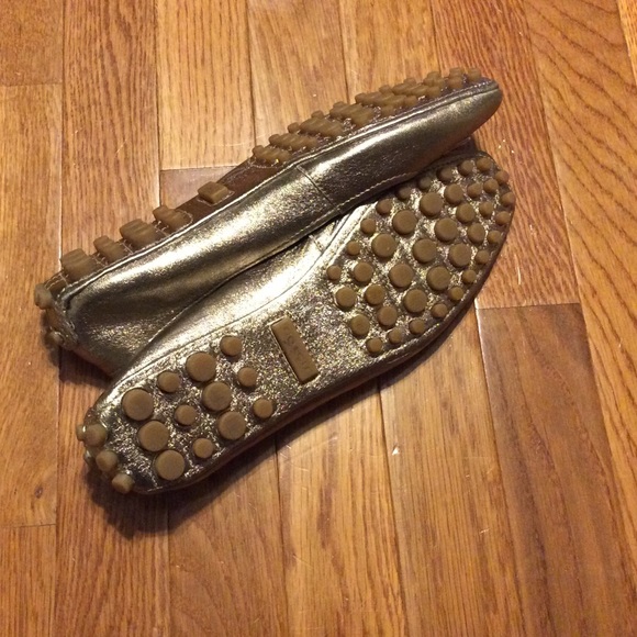 SOLD! Coach size 8 - Picture 2 of 2