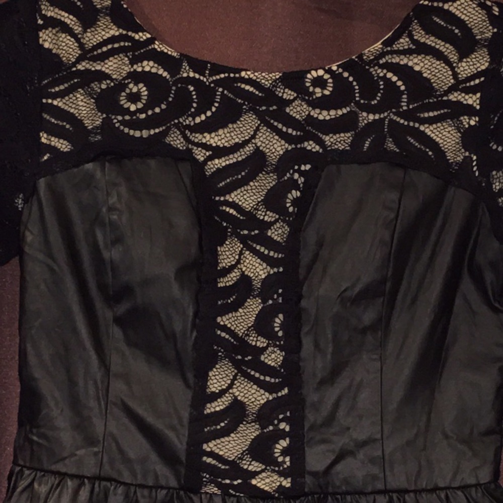 Beautiful Lace/Leather dress!! - Picture 3 of 4