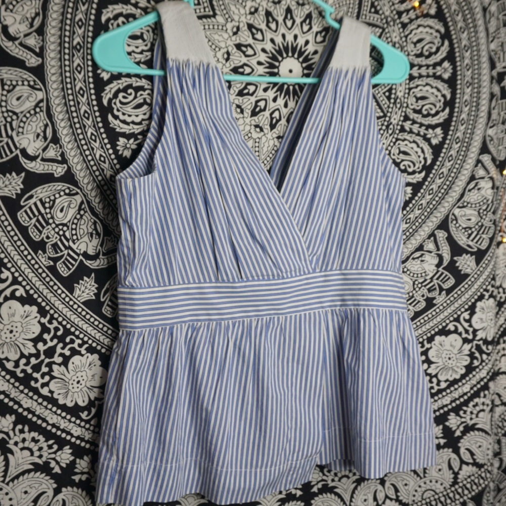 BANANA REPUBLIC STRIPE TOP