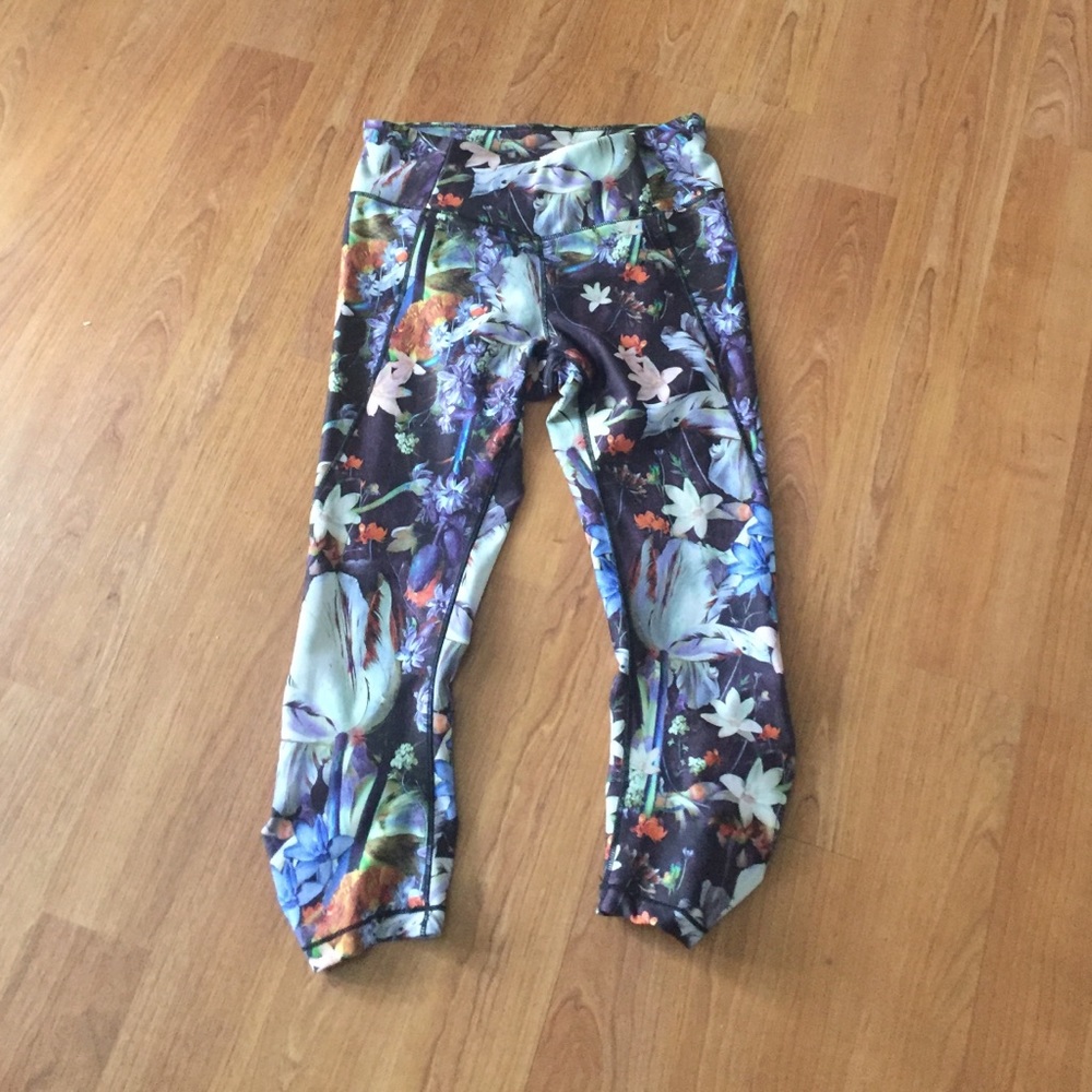 Calia floral workout capris