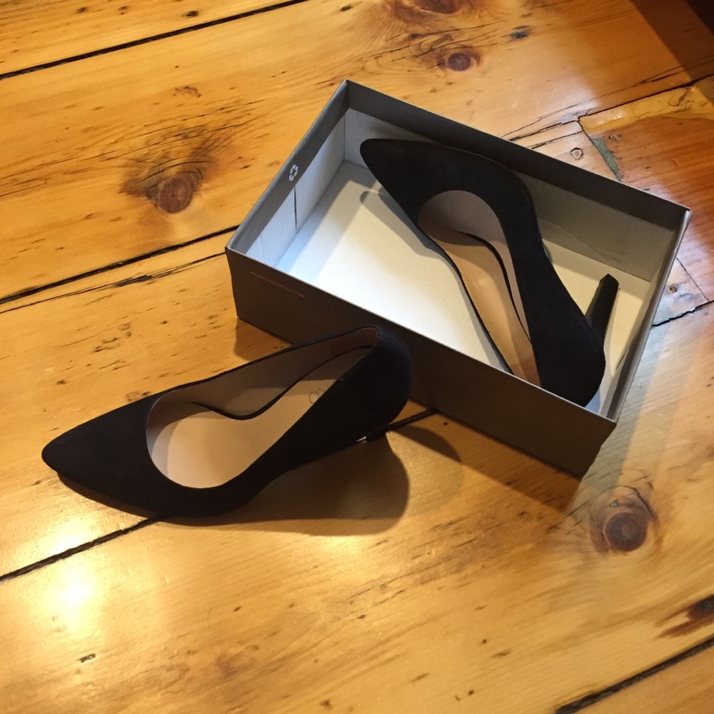 Franco Sarto Amore Pump - Black Suede - Sz 8.5 M