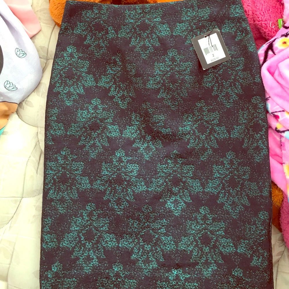Nanette Lepore Pretty Pencil skirt size 2