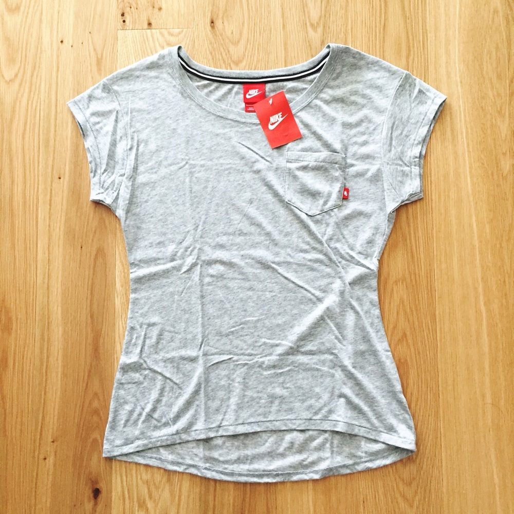 NIKE Lounge Workout Top