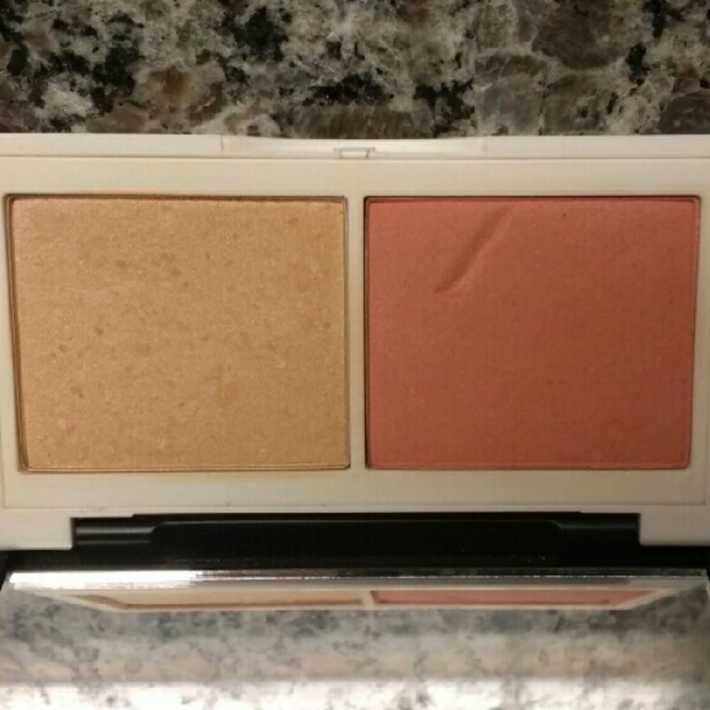 Lily Lolo Coralista Cheek Duo