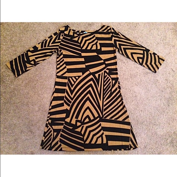 Touch Express Shift Dress by Modern Touch - Picture 2 of 4