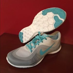 Nike training flex trac 6