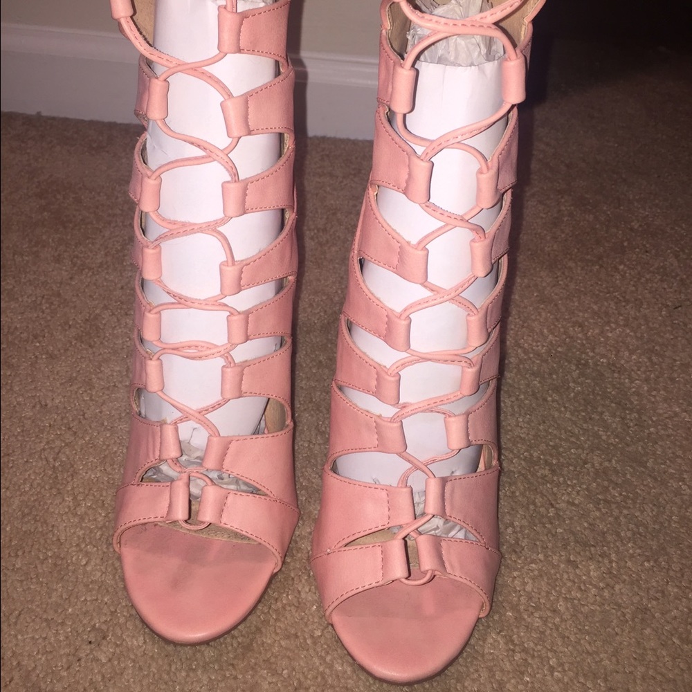 Coral Lola Shoetique