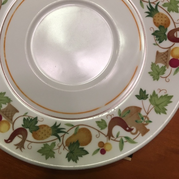 Set of two, China Cup and Saucers - Picture 3 of 4