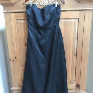 Kay Unger formal wear