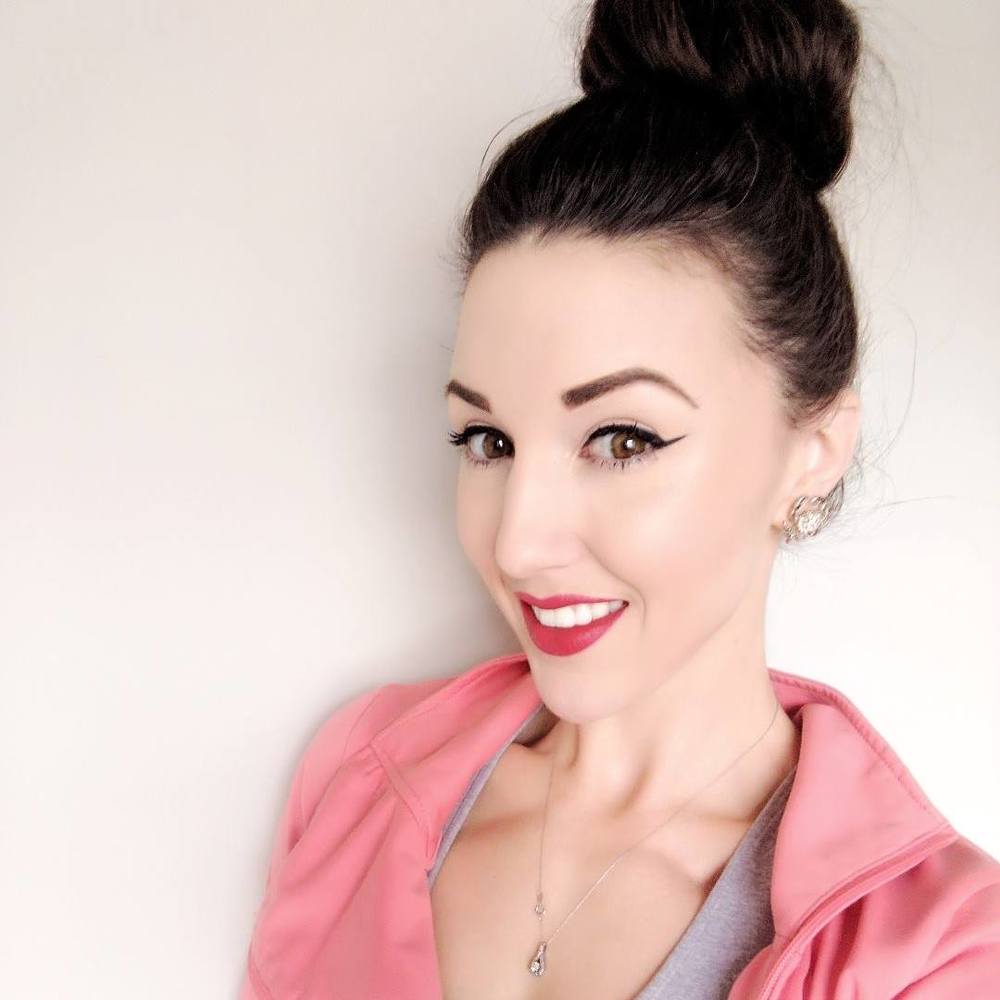 Meet your Posher, Christina
