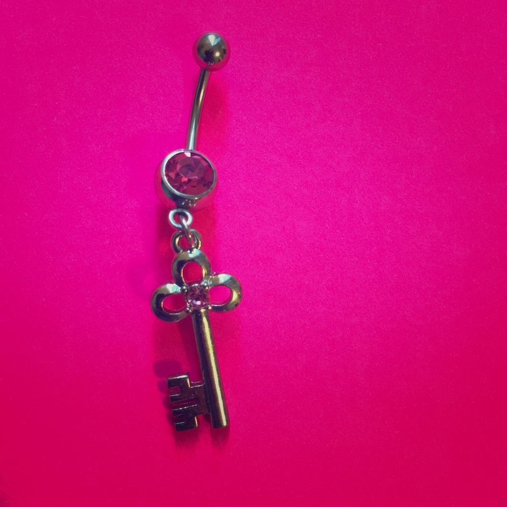 🗝JEWEL KEY BELLY RING🗝