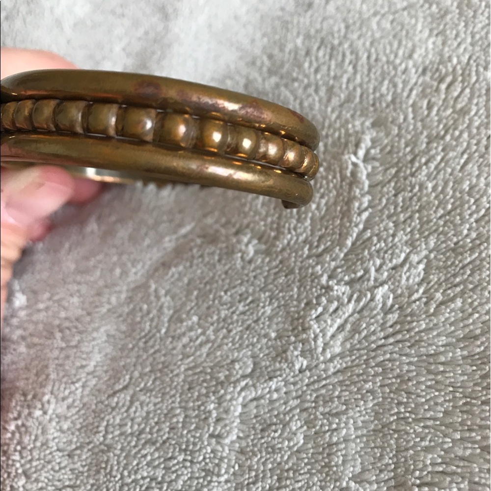 Cuff bracelet - Picture 3 of 5