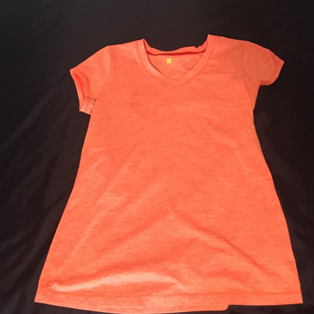 Short sleeve shirt