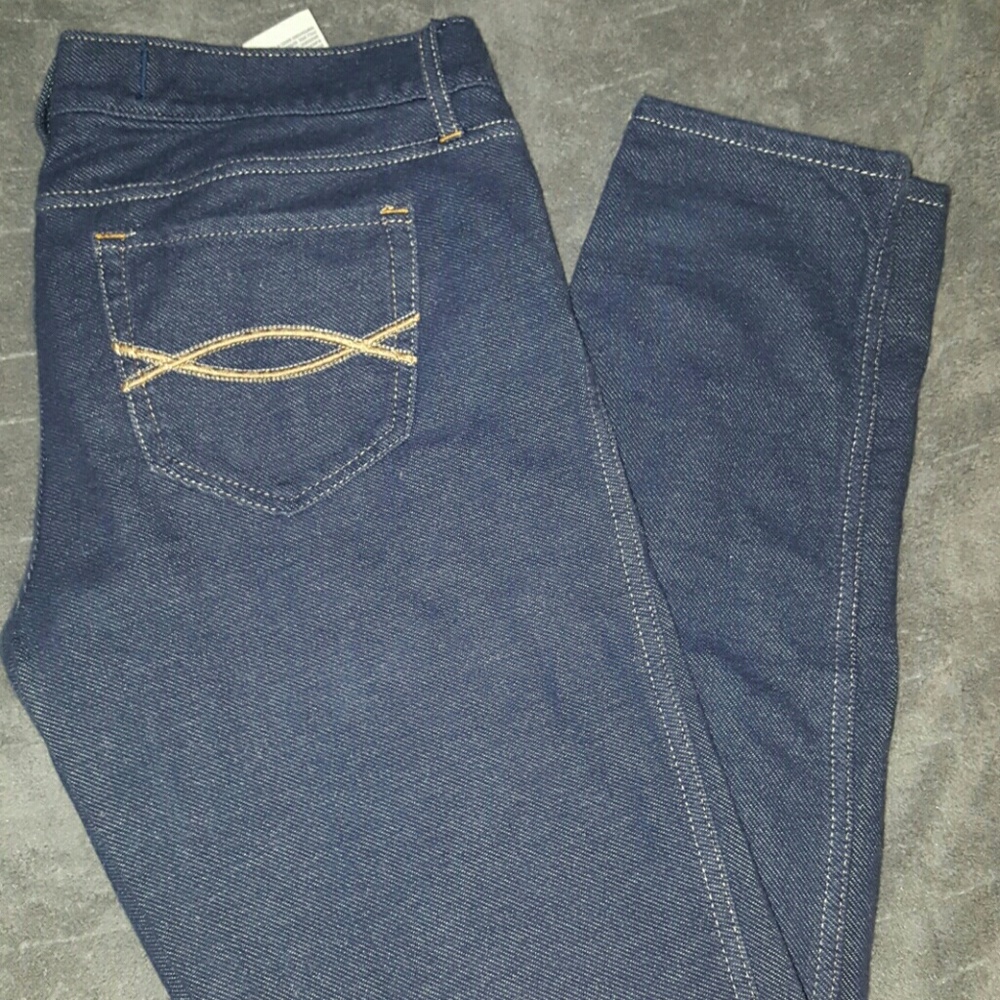 Size 4 Abercrombie jeans!