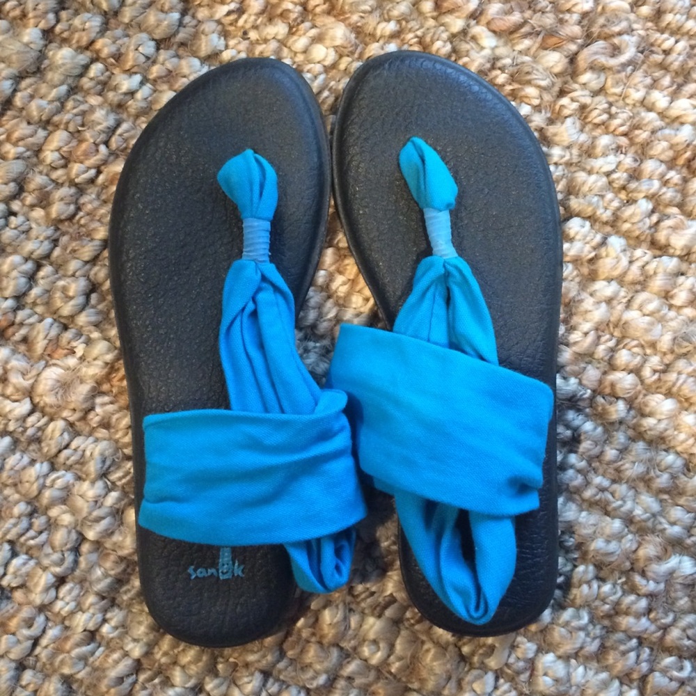 Turquoise/aqua yoga sling Sanuks