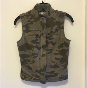 Camo Vest - camouflage vest