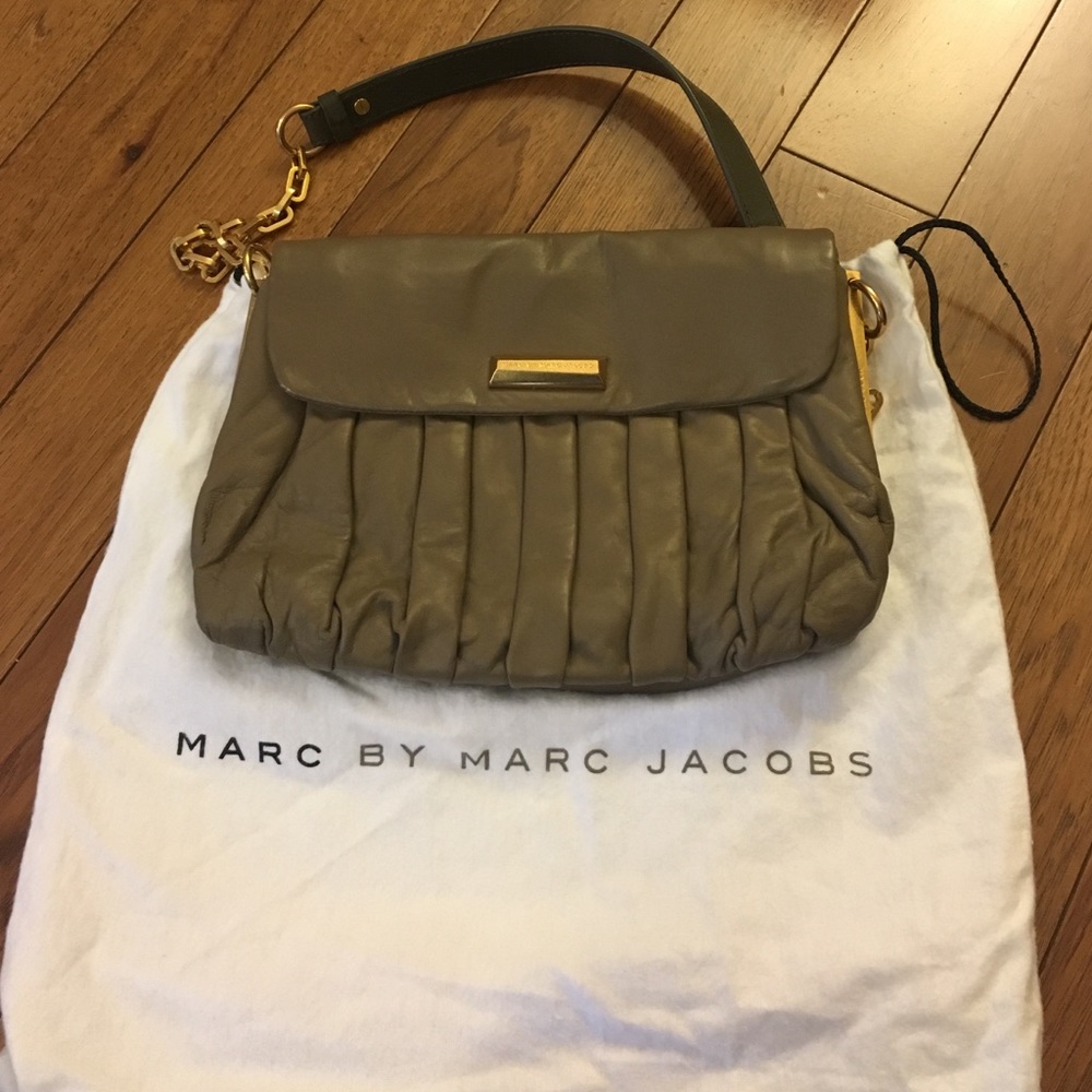 Marc by Marc Jacobs framed leather shoulder bag