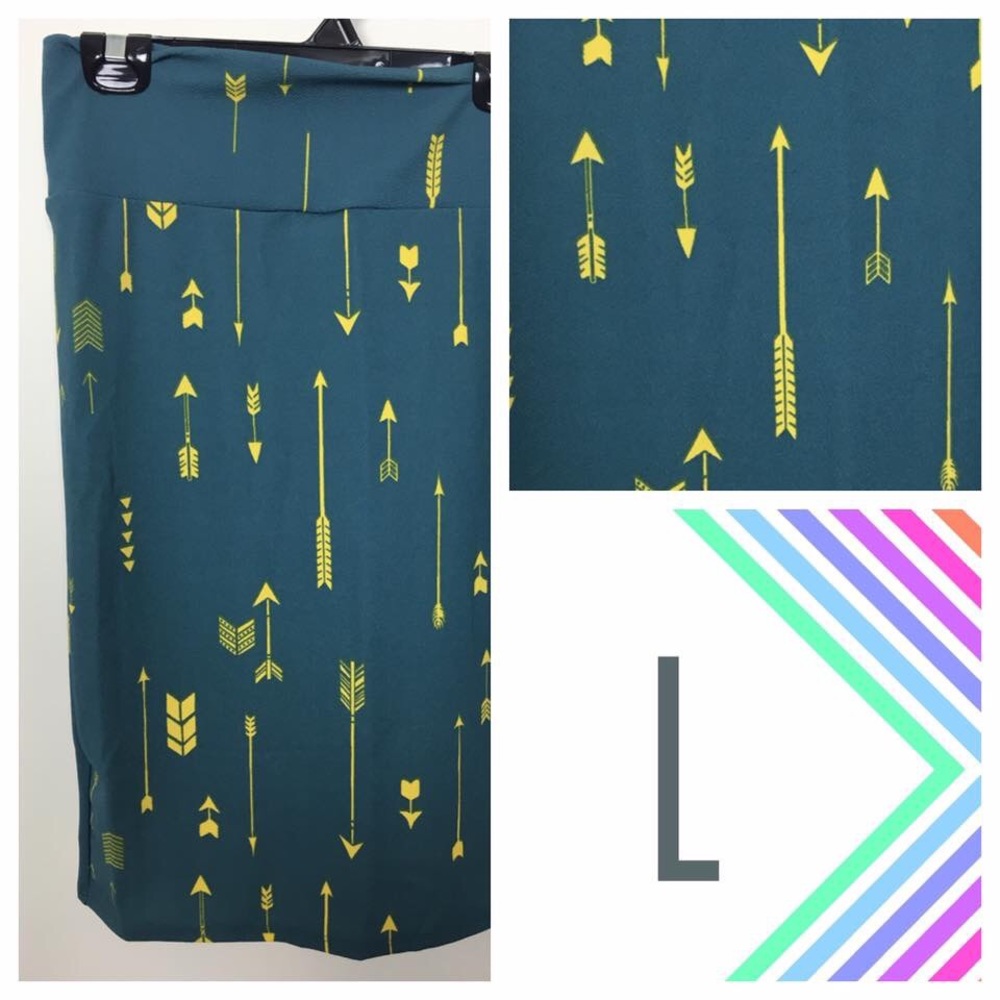 NWT LulaRoe Teal & Mustard Arrows Cassie--Large