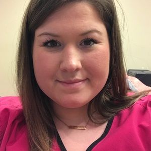 Meet your Posher, Lindsey