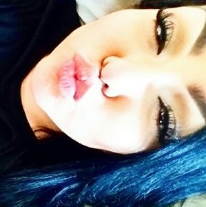 Meet your Posher, Dulce