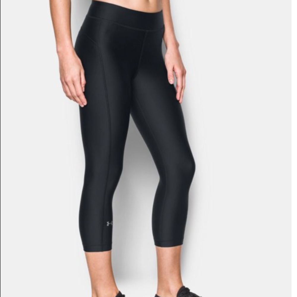 Brand new compression crop