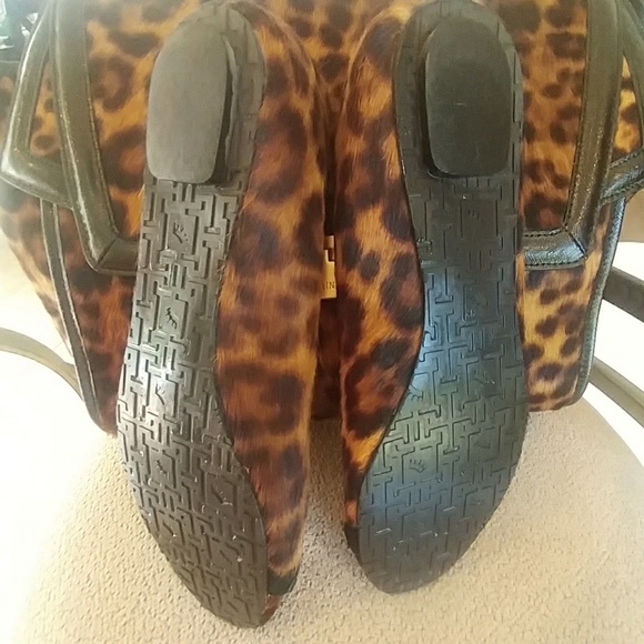 Cheetha Elaine Turner Horsehair Bad and Matching F - Picture 2 of 4