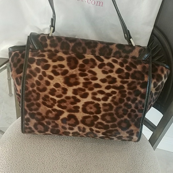 Cheetha Elaine Turner Horsehair Bad and Matching F - Picture 4 of 4