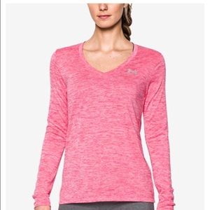 Brand new pink under armour top