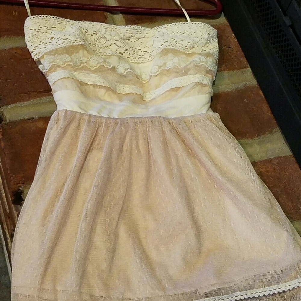 ADORABLE Sleeveless Empire Waist Top